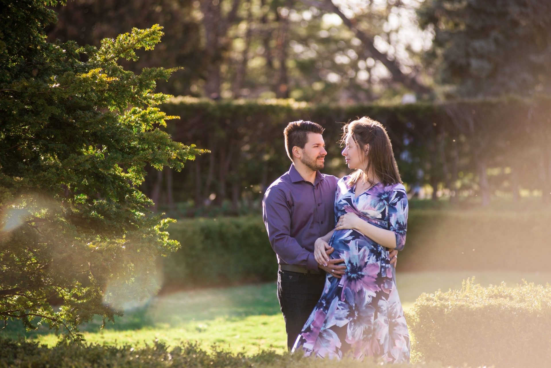 The Best Outdoor Locations for Maternity Photoshoot in Toronto