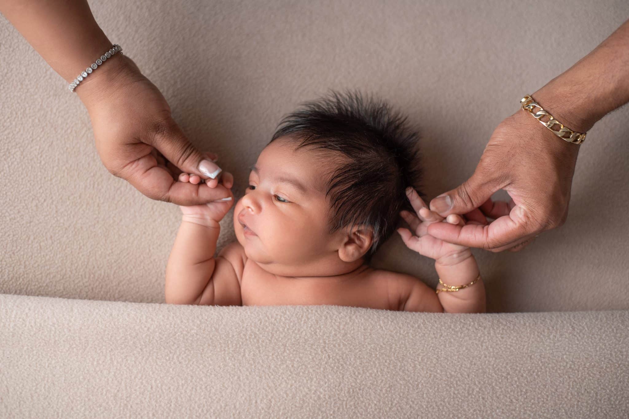 Cost of Newborn Photography in Toronto (2026 Guide)